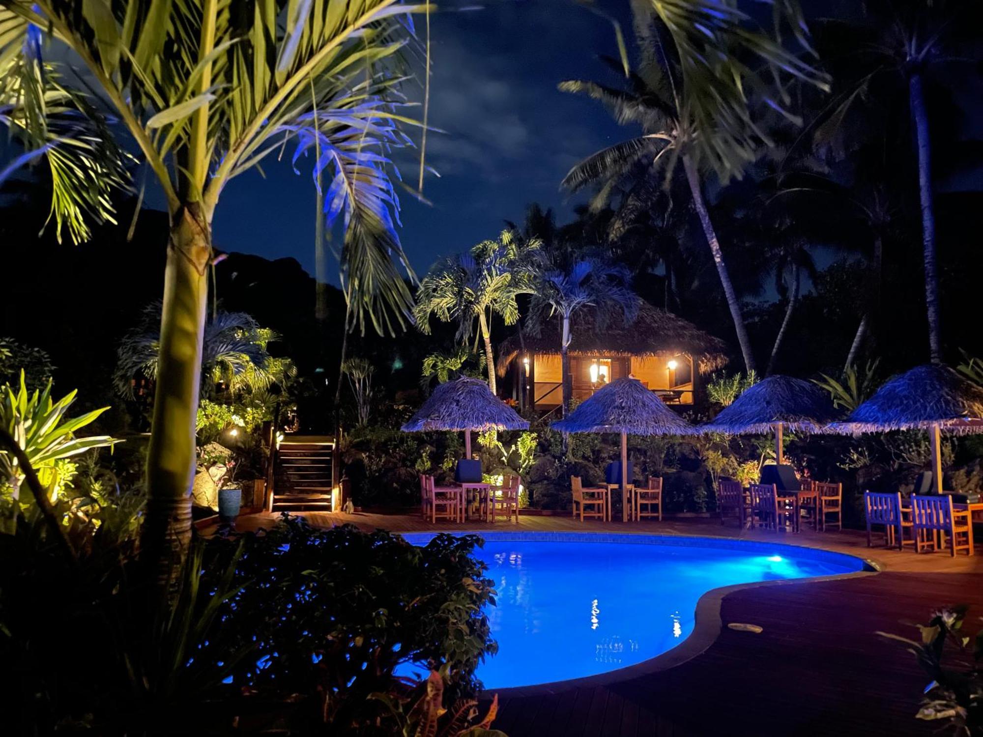 Etu Moana Boutique Beach Villas - Adults Only Арутанга Экстерьер фото